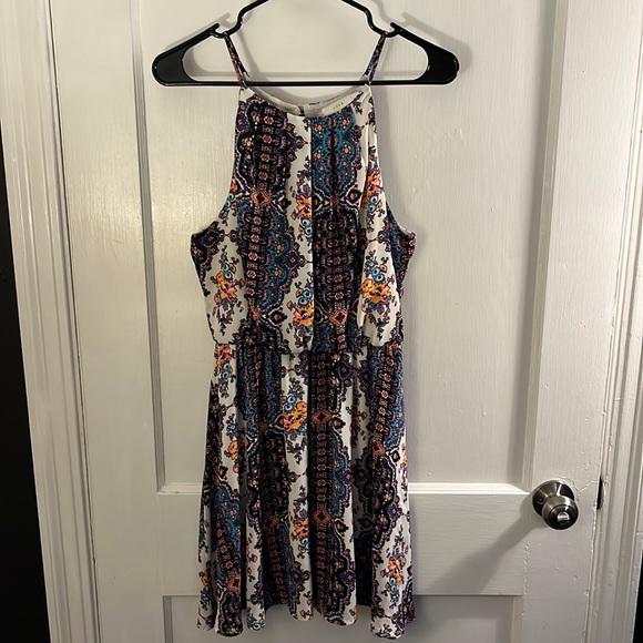 LUSH summer dress - Medium - super bright and fun colors - Picture 1 of 4